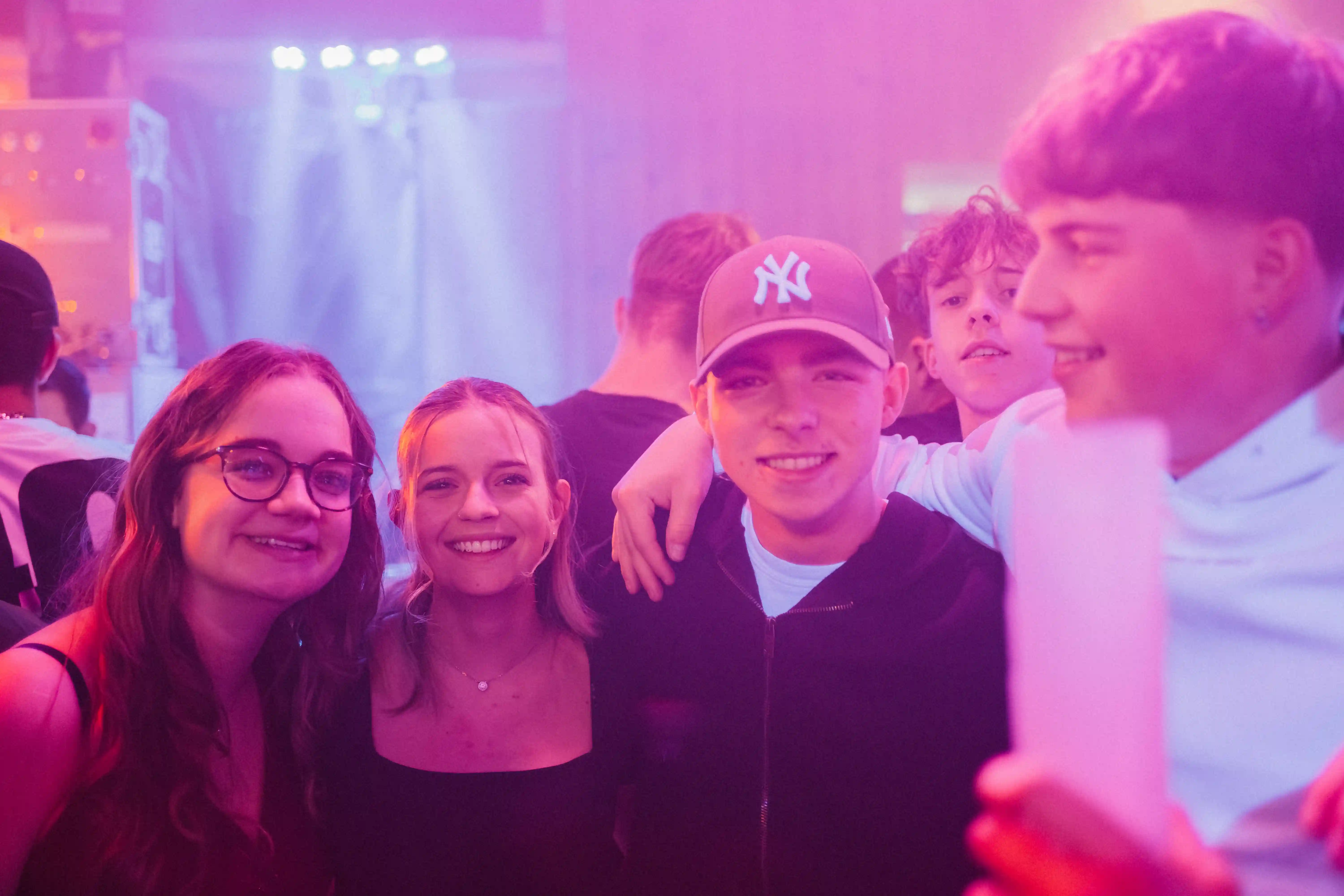 Kein Bild mit diesem Pfad gefunden