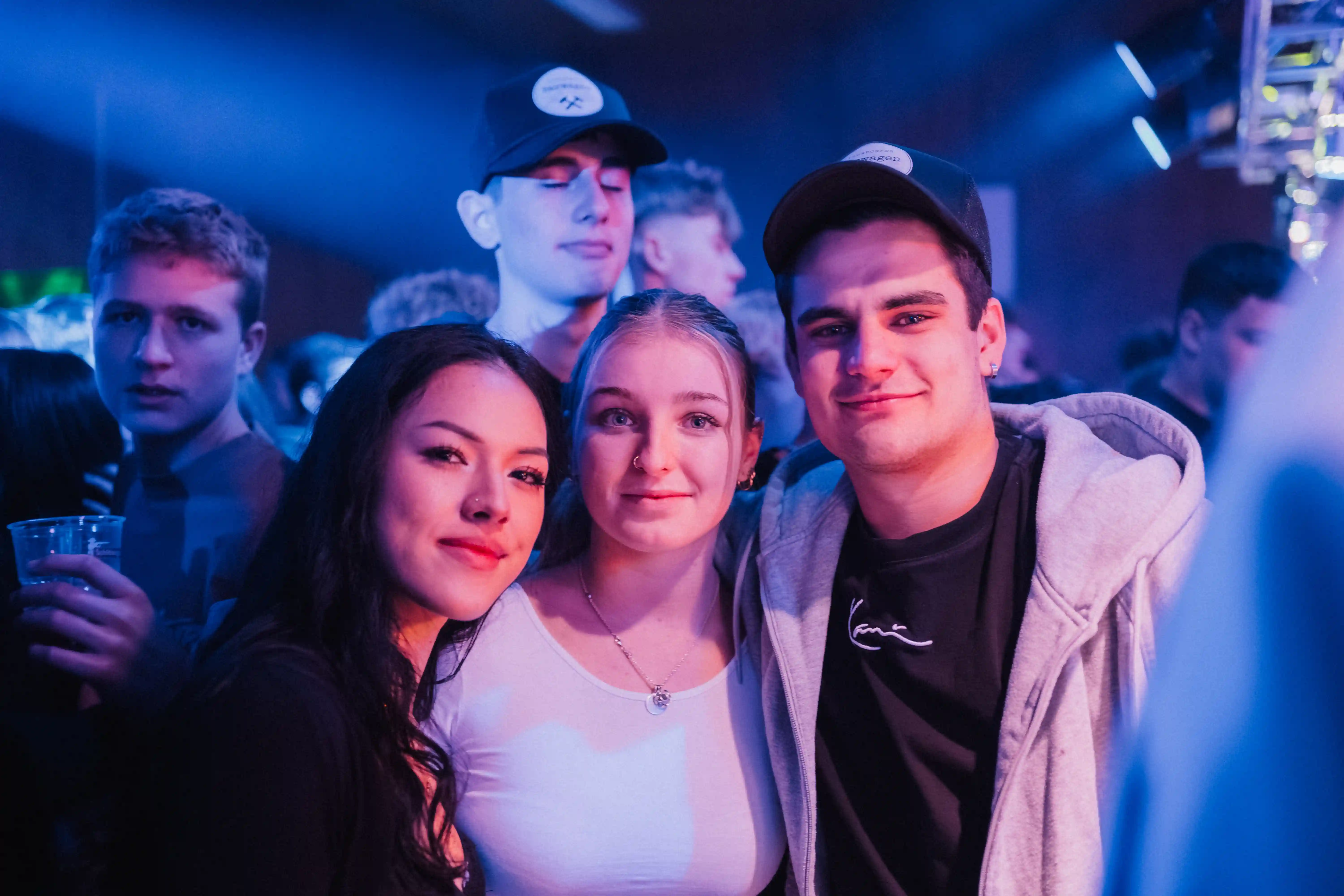 Kein Bild mit diesem Pfad gefunden