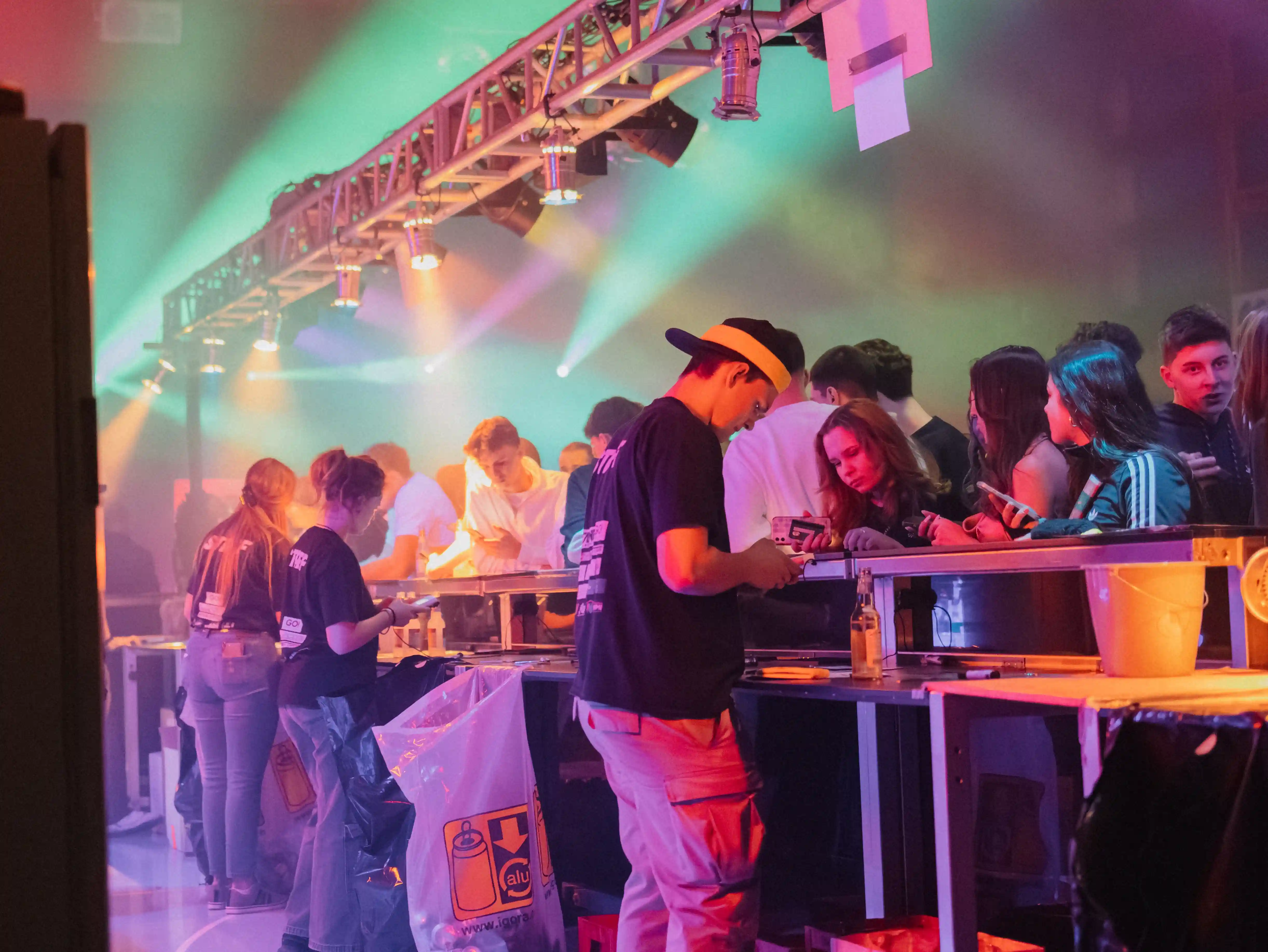 Kein Bild mit diesem Pfad gefunden